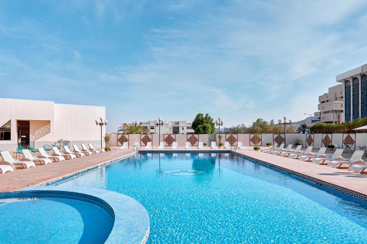 होटल Crowne Plaza Palace By Ihg 4*